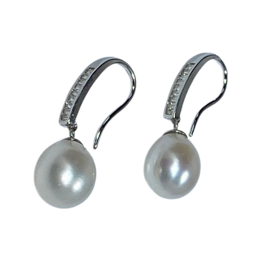 'Tiana' Freshwater Pearl Earrings