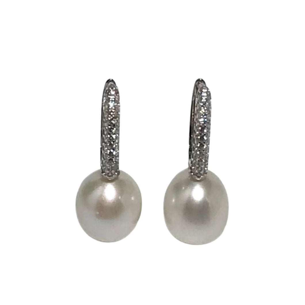 'Willow' Freshwater Pearl Earrings
