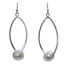 Load image into Gallery viewer, &#39;Liana&#39; Freshwater Pearl Earrings
