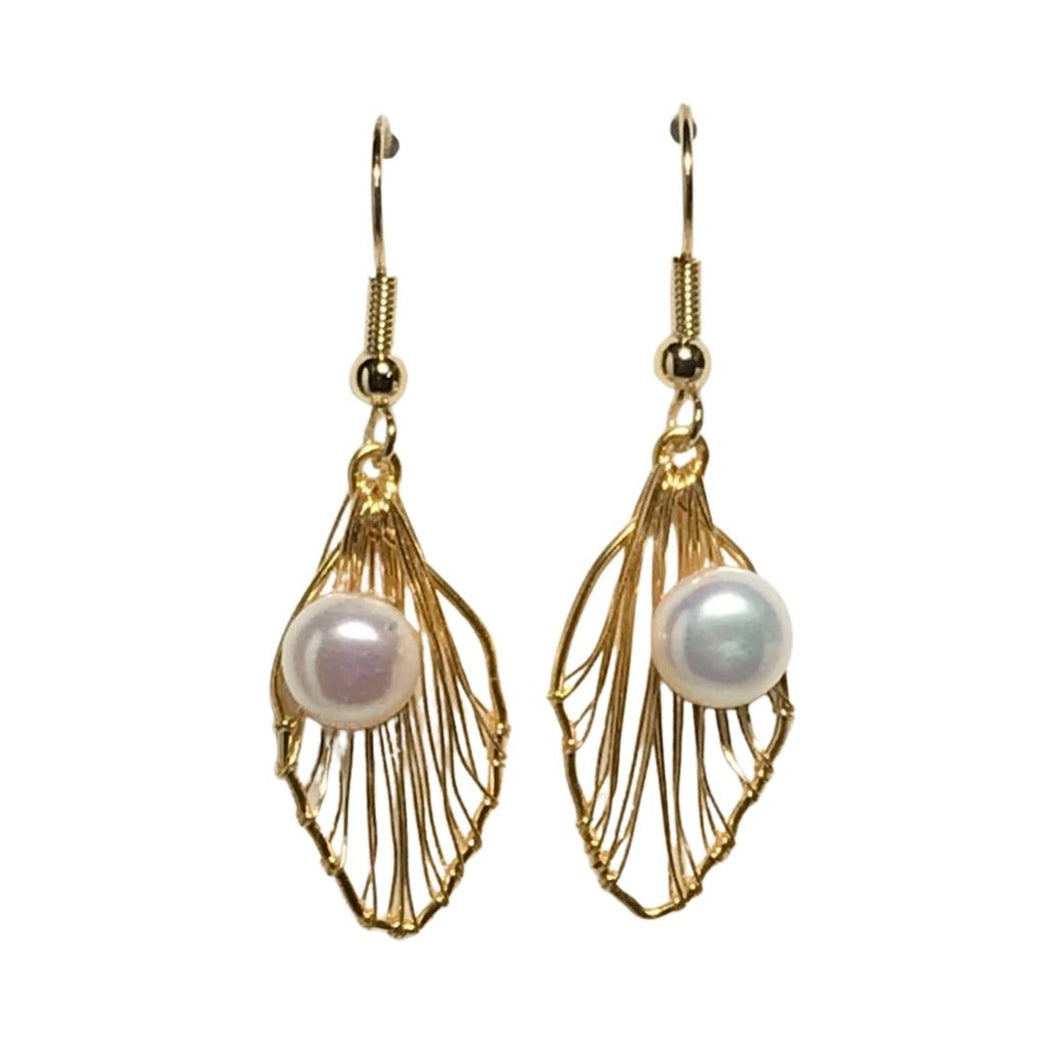 'Skylar' Freshwater Pearl Earrings