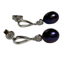 Load image into Gallery viewer, &#39;Emma&#39; Stud Style Freshwater Pearl Earrings
