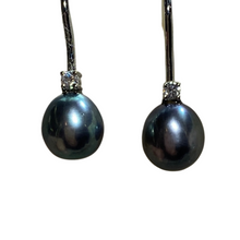 Load image into Gallery viewer, &#39;Mary&#39; Freshwater Green Pearl Earrings
