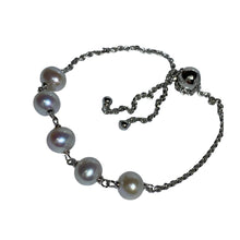Load image into Gallery viewer, &#39;Olivia&#39; Freshwater Pearl Bracelet
